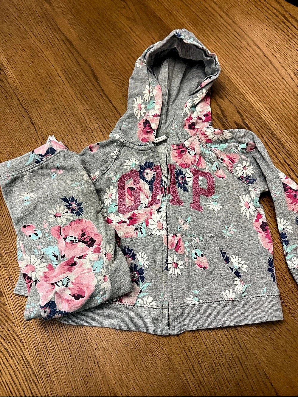 baby GAP Floral Zip Hoodie Jacket Girls 2T Gray & Pink